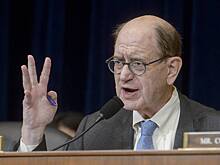 Застигнутый за просмотром эротики американский конгрессмен возложил вину на Маска