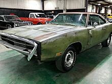 Владелец Dodge Charger раздавил машину, потому что не смог её продать