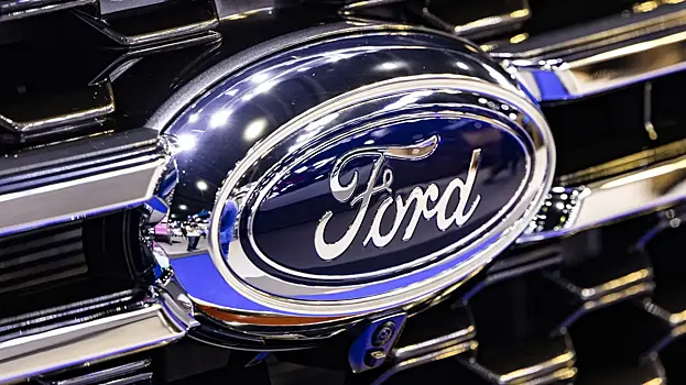 В Интернет попали шпионские фото обновленного Ford Kuga