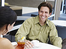 Что такое бенчинг и почему лучше сразу выходить из таких отношений