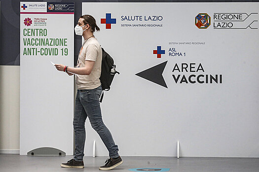 В Италии призвали выдать визы вакцинированным россиянам