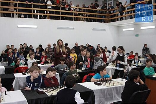 Турнир «Белая ладья» стартовал в Доме шахмат