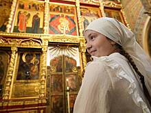 Священники РПЦ рассказали, могут ли женщины находиться в храме в брюках