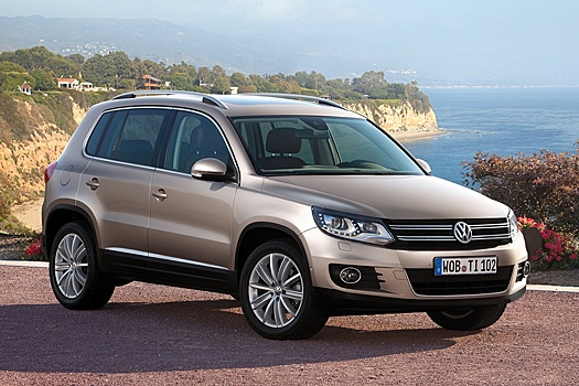 10 лет прошло, а он новый: в РФ продают новый VW Tiguan дешевле Lada Aura