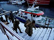 Дания направит большое число военных в Гренландию