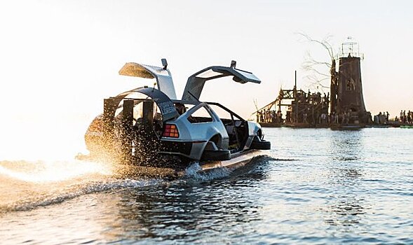 На eBay теперь можно купить настоящий летающий DeLorean