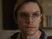 Сыгравший маньяка Дамера актер Эван Питерс признался, что мечтает сыграть нормального героя