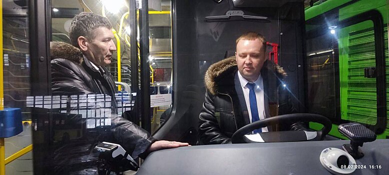 В Оренбурге продолжают искать водителей на новые автобусы