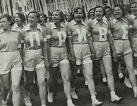 Могучий резерв: зачем в СССР проводили парады физкультурников