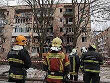 Беспилотник врезался в жилой дом в Санкт-Петербурге. Вероятной целью атаки была нефтебаза «Ручьи»
