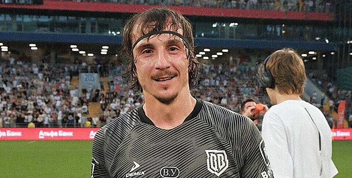 Яковлев об авто: «Езжу на BMW. Уже вырос из возраста, чтобы гонять. В Москве сейчас по 500 камер на одной прямой, смысла в быстрых машинах нет»