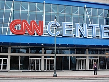 Ведущий телеканала CNN оскорбил в своем Twitter Дональда Трампа