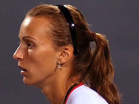 Теннисистка Шведова помещена в карантин