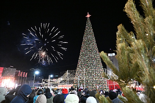 Рождественские фестивали: чудотворная икона, Царь-самовар и глинтвейн с клюквой