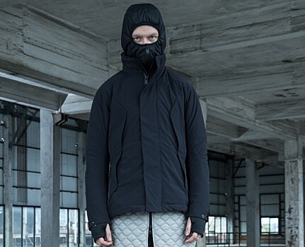 Петербургский бренд Krakatau выпустил куртку с утеплителем на основе графена — материала, отмеченного Нобелевской премией (да-да!)