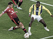 «Угарте сыграл чисто – никакого пенальти, хотя сперва показалось, что контакт был». Харгривз о падении игрока «Фенербахче» в штрафной «МЮ»