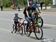 Омичей приглашают покататься на велосипедах по центру города