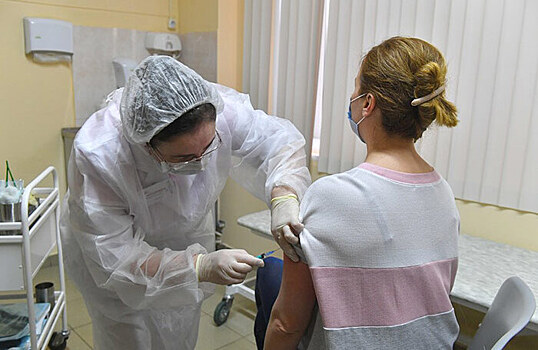 В Москве началась вакцинация от коронавируса для еще нескольких категорий граждан