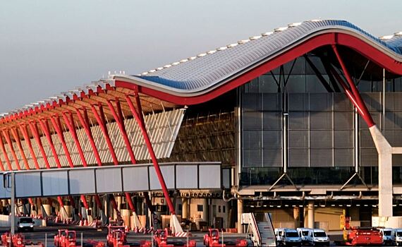 Аэропорты Испании восстановились до уровня 2019 года. Лидирует Мадрид