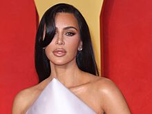 Ким Кардашьян раскрыла секрет бюстгальтера с торчащими сосками