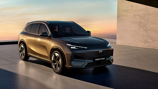 Первая «электричка» Geely в России: представлен кроссовер EX5