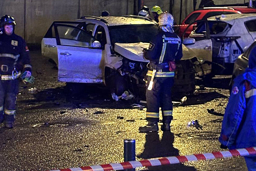 Последствия взрыва автомобиля Kia Sorento на юге Москвы, 22 декабря 2025 года