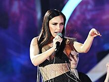 Ольга Серябкина вышла на сцену в кружевном бюстгальтере