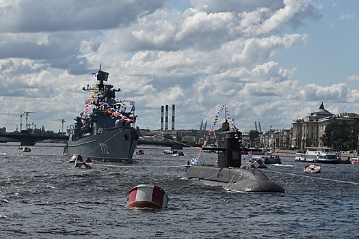 Корабли пройдут парадным строем в Петербурге и Кронштадте