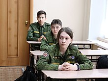 Сотрудники ФСБ рассказали челябинским кадетам о героях Великой Отечественной