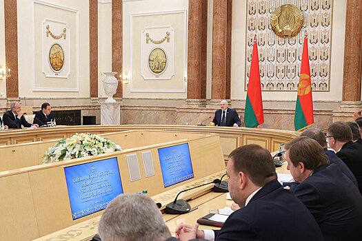Лукашенко осудил бесчеловечное обращение с мигрантами в Литве