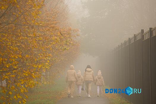 Завеса из молока: Азов окутал густой туман, превратив город в кадр из фильма ужасов