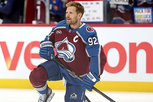 Игроки «Колорадо» Ландеског и Тэйвз выбыли из-за травм на неизвестный срок