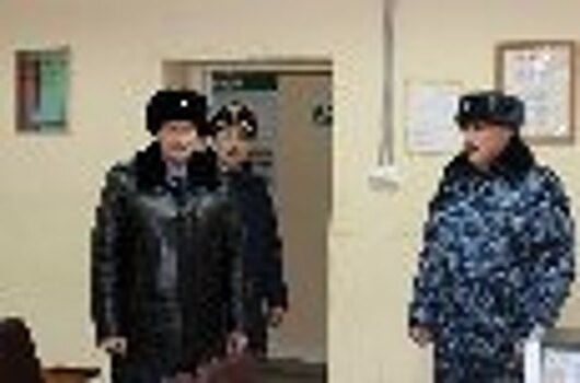 Следственный изолятор № 4 и колонию-поселение № 17 УФСИН России по Республике Татарстан с рабочим визитом посетил глава надзорного ведомства региона Альберт Суяргулов