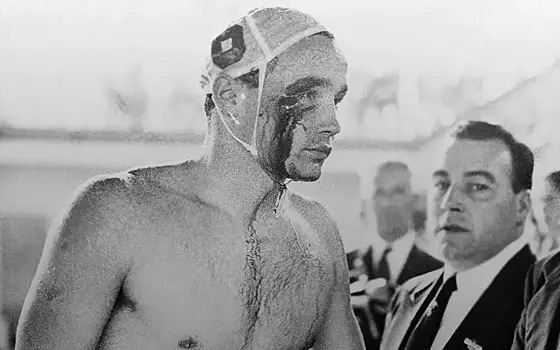 Битва в бассейне: как венгры отомстили «советским оккупантам»