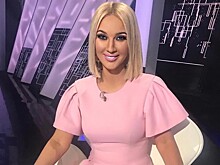 Кудрявцева впервые показала себя в купальнике после удаления имплантов