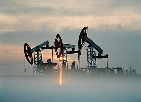 Цена на нефть Brent опустилась ниже $53 за баррель
