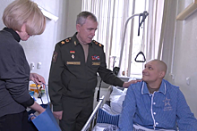 Фонд генерала Дубынина вручил подарки участникам СВО проходящим лечение в военных госпиталях
