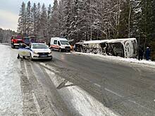 Семь курян находились в автобусе, который попал в серьезное ДТП в Карелии