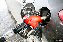 В ХМАО за неделю снизились средние цены на бензин и дизель