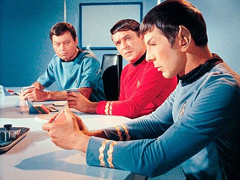 Прах актеров сериала "Звездный путь" отправят в космос