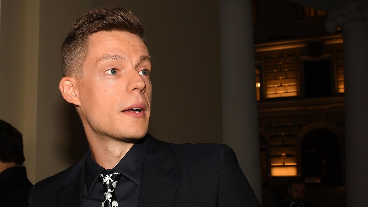 Блогер Дудь* обжаловал штраф за отсутствие плашки иностранного агента в публикациях