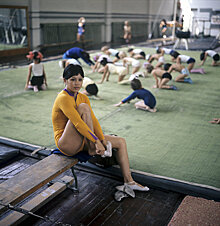 Построить в Астане гимнастический центр имени Нелли Ким просят депутаты