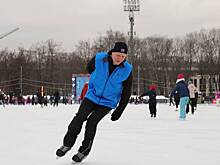 Прийти и покататься: топ самых ярких катков Москвы