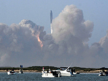 Сверхтяжелая ракета Super Heavy компании SpaceX взорвалась через несколько минут после старта