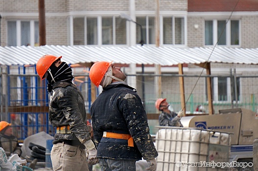 Российской стройке не хватает почти двести тысяч работников