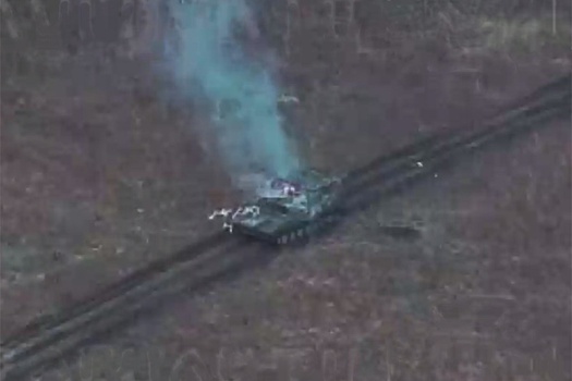 Появилось видео уничтожения техники ВСУ при попытке атаки на Теткино