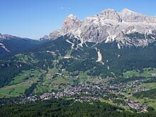 Турист захотел снять свой прыжок с вершины Альп на видео и не выжил