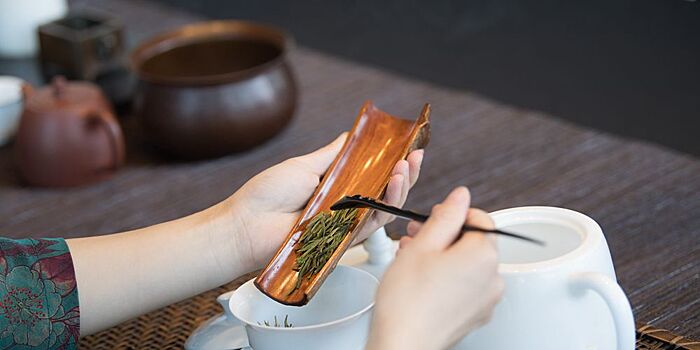 Семейная чайная плантация в уезде Аньцзи провинции Чжэцзян