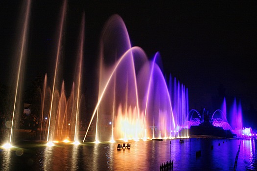 Светомузыкальный фонтан в Грозном будет включаться на заказ