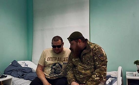 Отец Евгений из Суджи проходит лечение в госпитале спецназа «Ахмат»